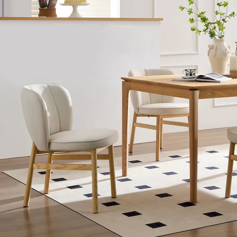 Chaise de salle à manger moderne sans accoudoirs, avec cadre en bois et assise rembourrée, adaptée à la cuisine, au salon et au restaurant