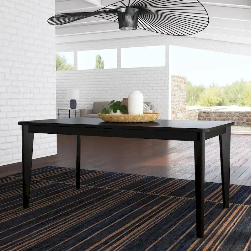 Table à manger rectangulaire en bois noir Brentwood par Homestyles - 66 x 30 x 36