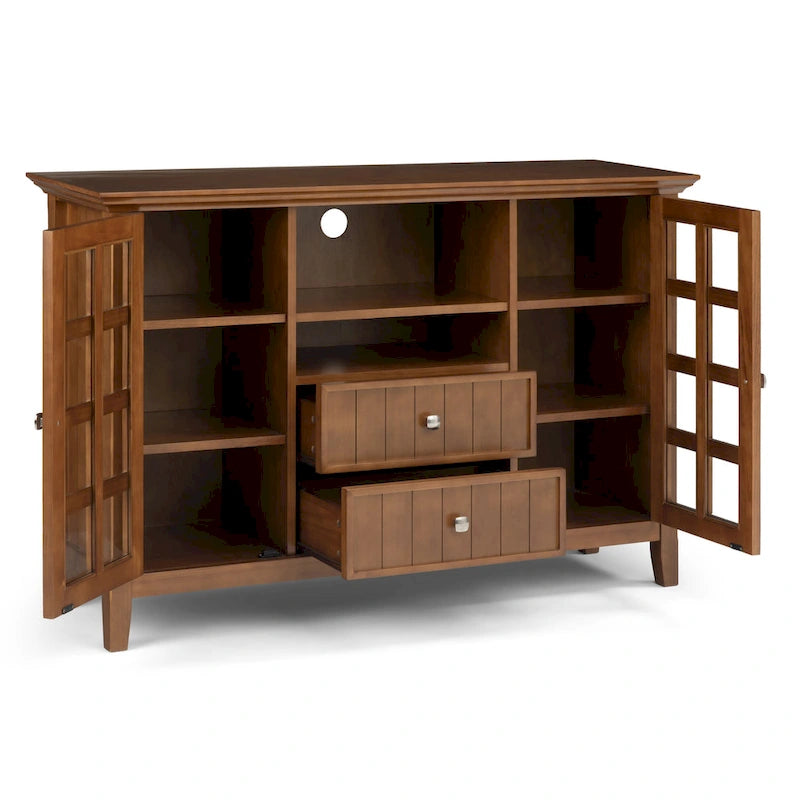 WYNDENHALL Normandy Meuble TV multimédia en bois massif de 134,6 cm de large pour téléviseurs jusqu'à 60 pouces