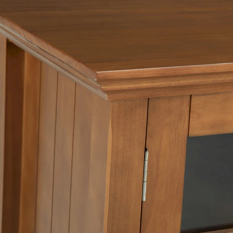 WYNDENHALL Normandy Meuble TV multimédia en bois massif de 134,6 cm de large pour téléviseurs jusqu'à 60 pouces