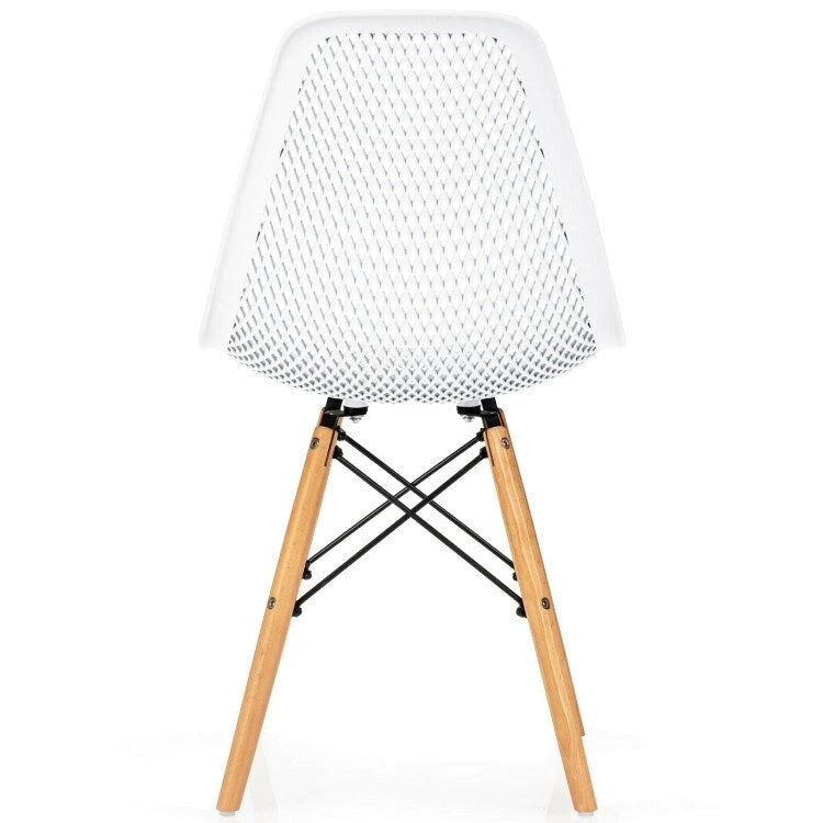 Ensemble de 4 chaises modernes en plastique ajouré avec pieds en bois - 22 x 18 x 32,5 (L x l x H)