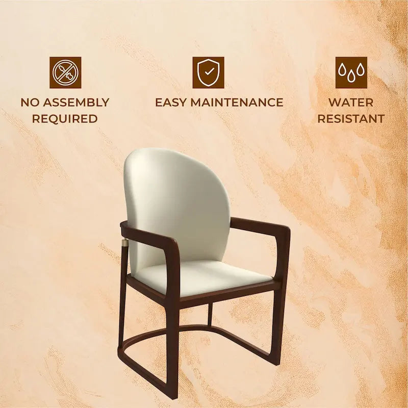 Chaise de salle à manger moderne en cuir capitonné, série Svelta par LeisureMod