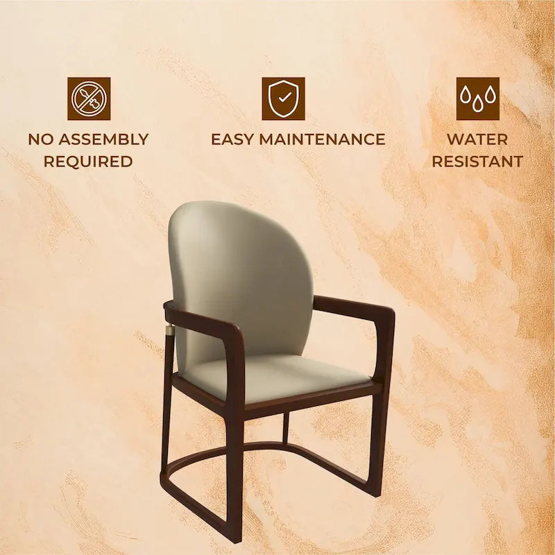 Chaise de salle à manger moderne en cuir capitonné, série Svelta par LeisureMod