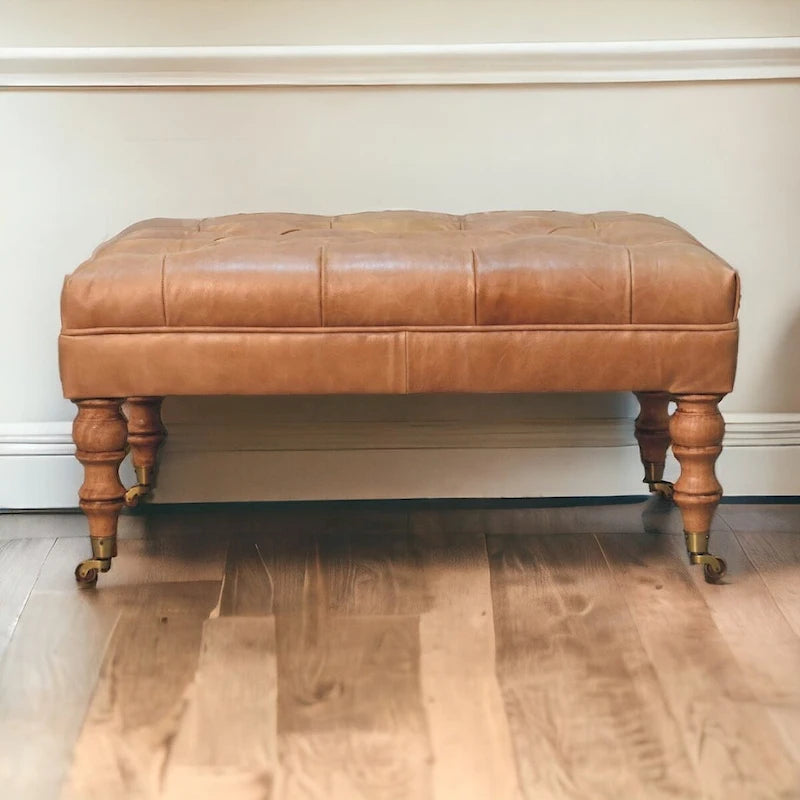 Repose-pieds Artisan Furniture en cuir de buffle tanné, avec roulettes